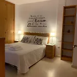 La Mas Coqueta, En El Adn De Cadiz, * Cadix