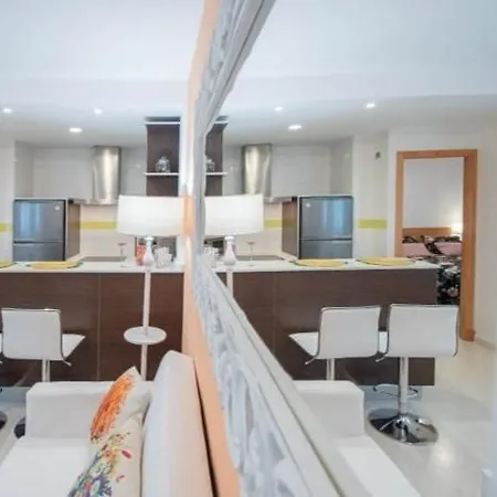 La Más Coqueta, En El Adn De Cadiz, * Cádiz