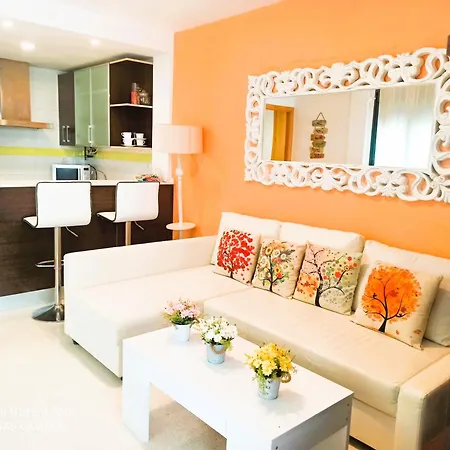 La Más Coqueta, En El Adn De Cadiz, *